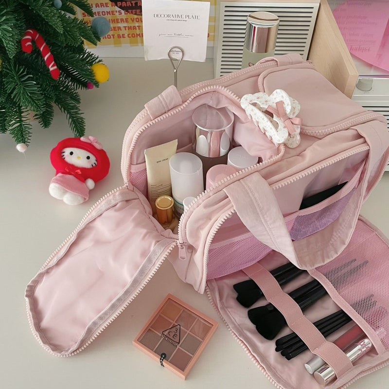 Double Wide Opening And Large Capacity! Fluffy Cosmetic Bag For Women Classy Travel Portable Toiletry Cosmetics Bag - Image 4